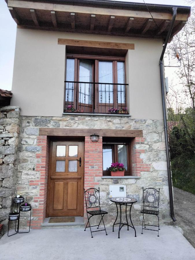El Arniu Apartment Cangas de Onis Exterior photo